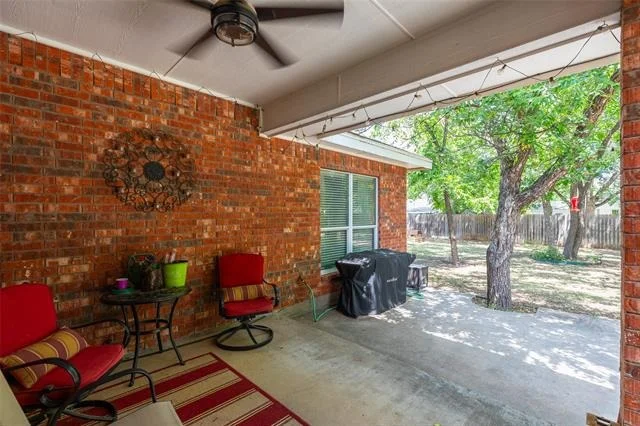 Photo of 3109 Grand Avenue