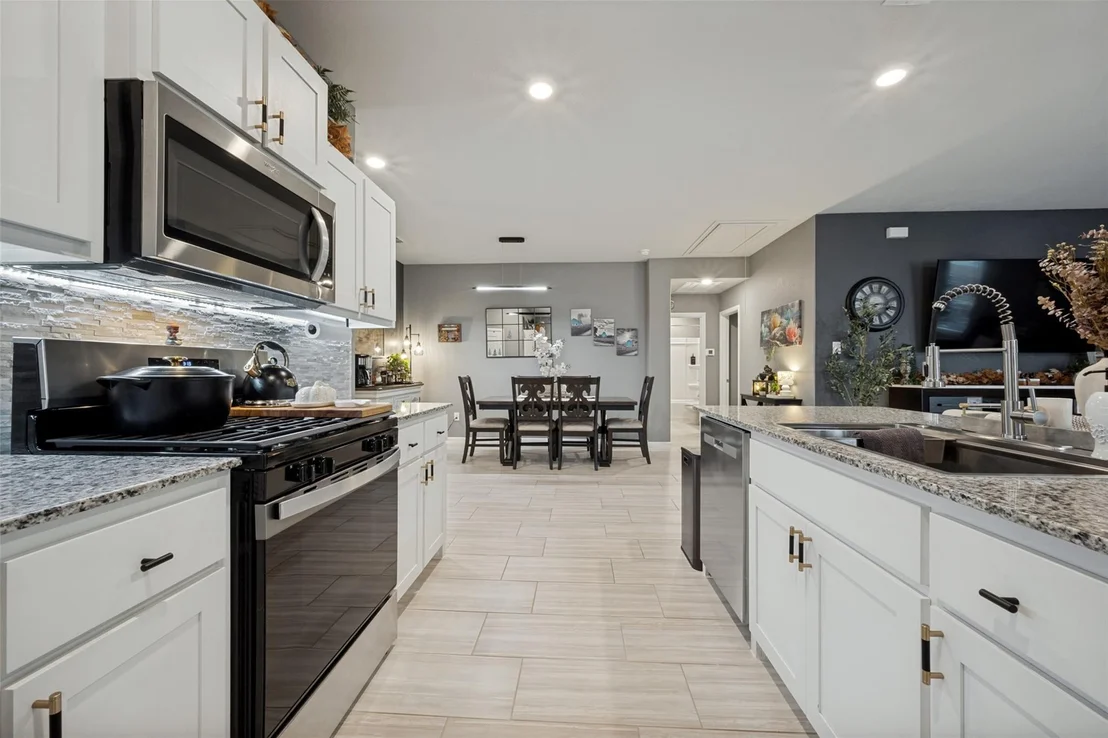 Photo of 5529 Legends Way