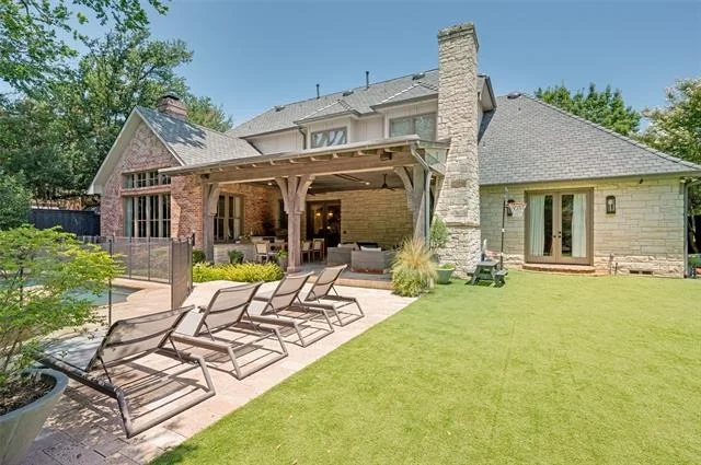 Photo of 5638 Greenbrier Drive