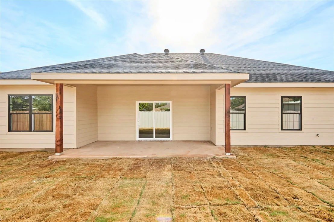 Photo of 3922 National Drive