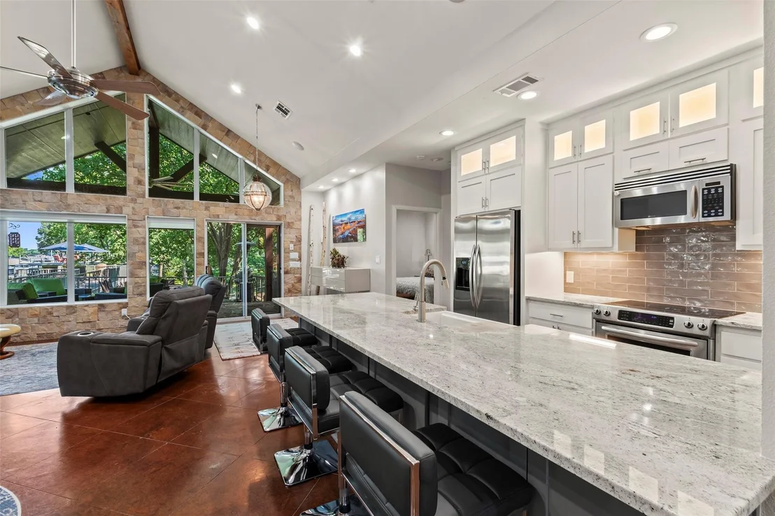 Photo of 124 Robin Hood Way