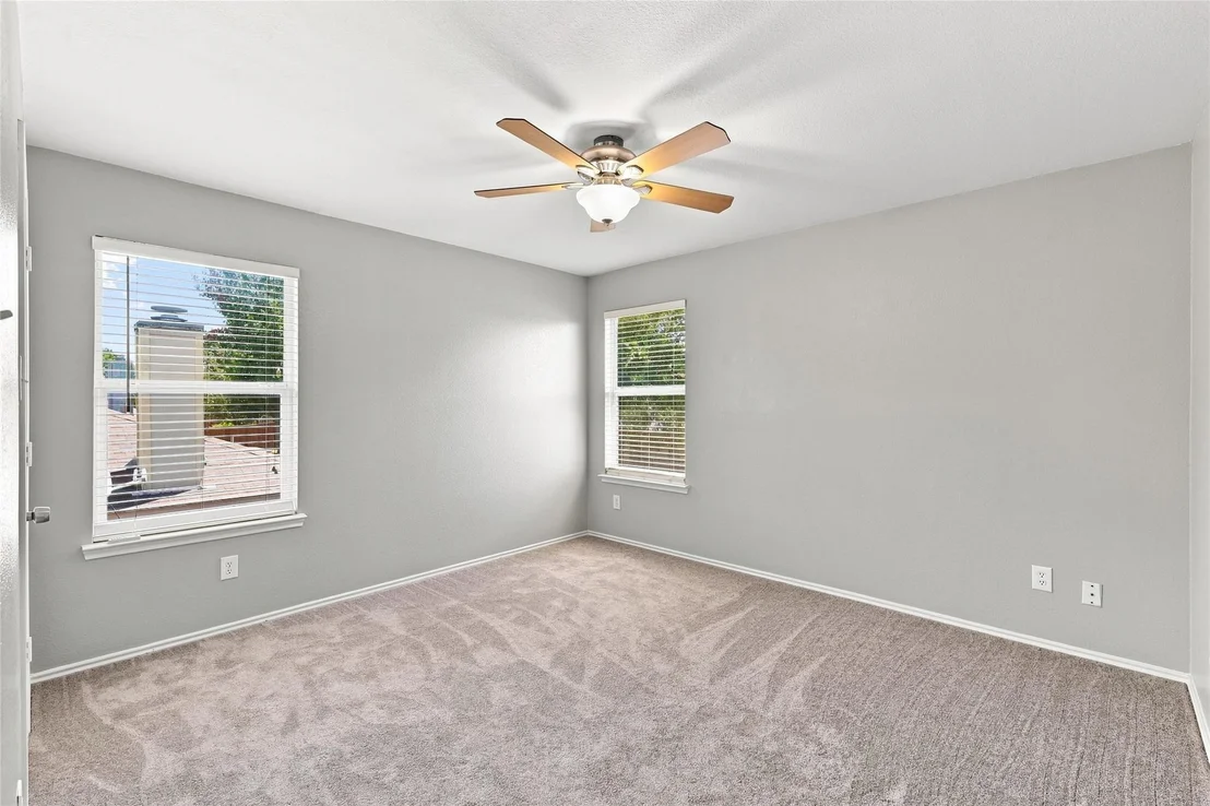 Photo of 2425 Glenhaven Drive