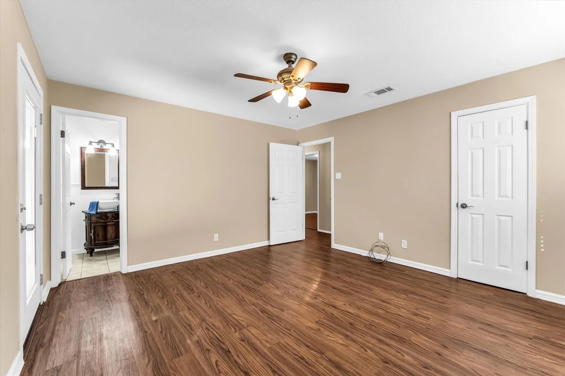 Photo of 206 Randy Drive