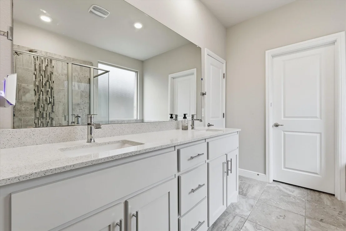 Photo of 1617 Longspur Drive