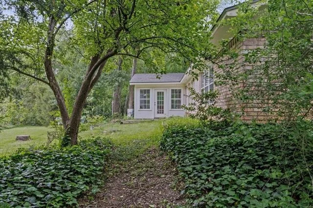 Photo of 805 Evelyn Drive