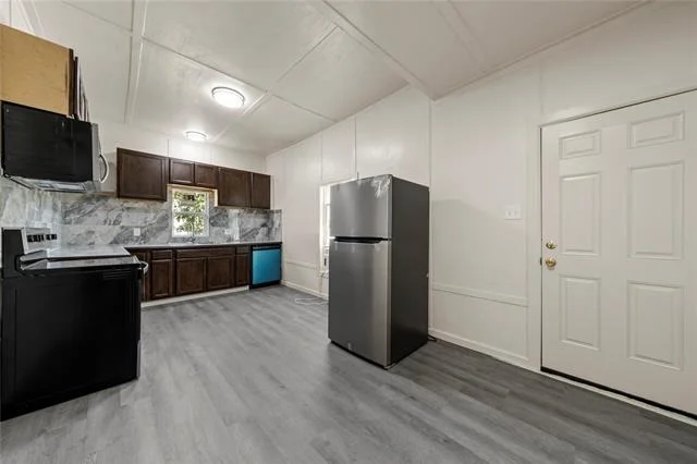 Photo of 404 Eagle Drive