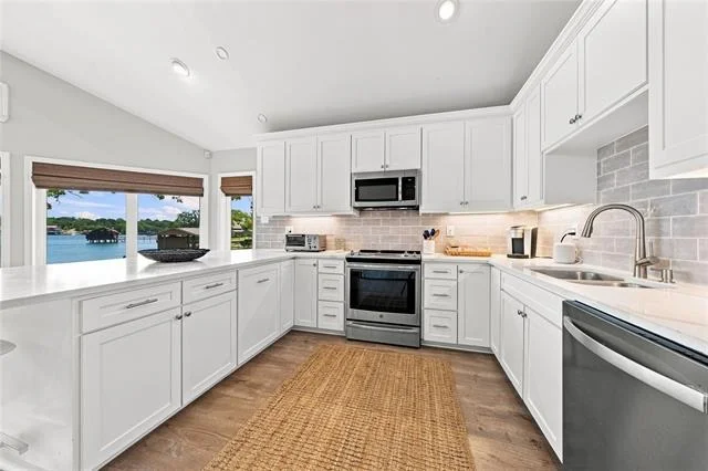 Photo of 104 Doering Bay Circle