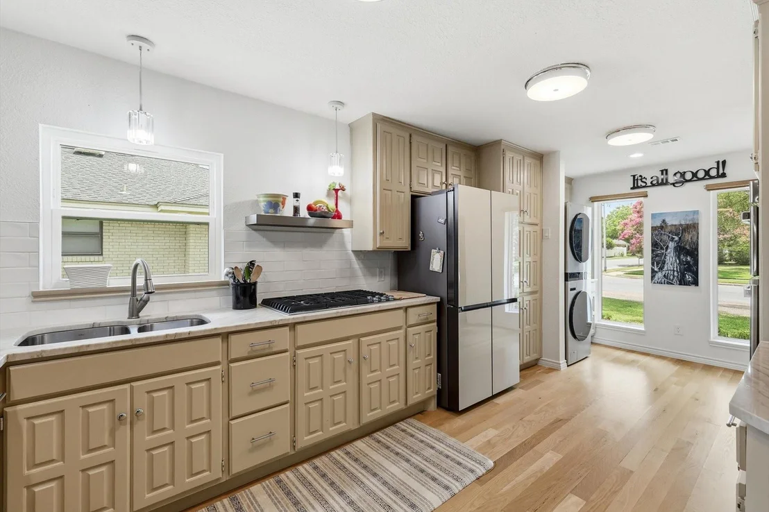Photo of 625 Bellah Drive