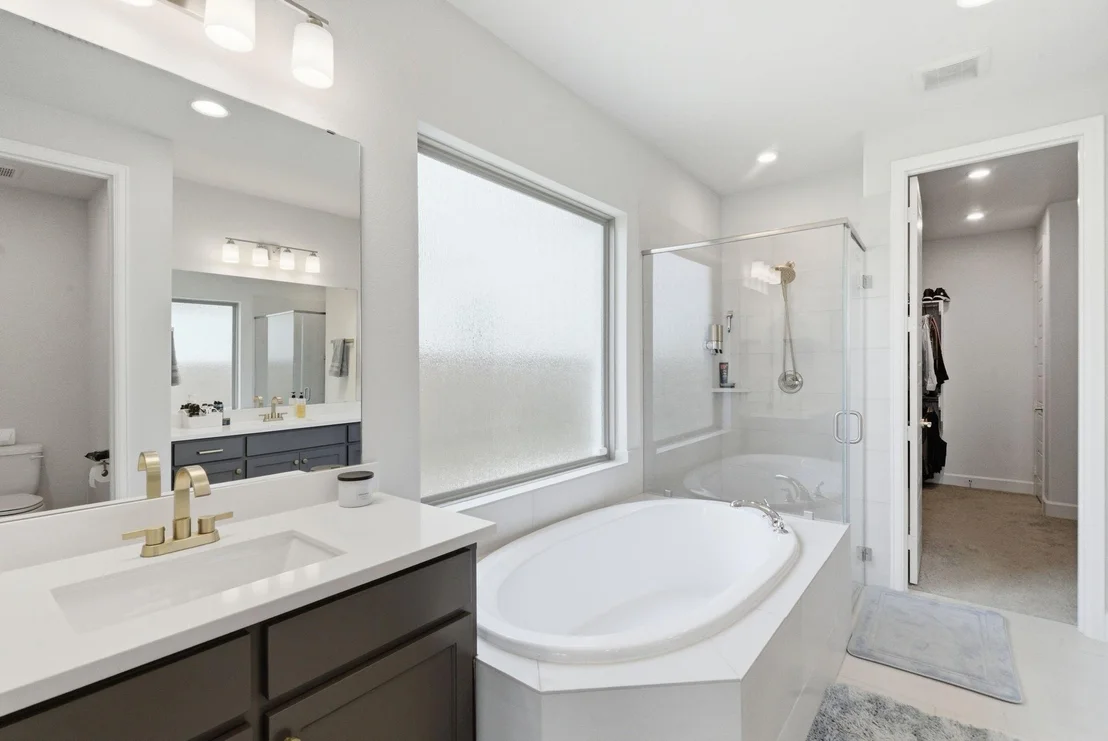 Photo of 915 Winter Cherry Lane