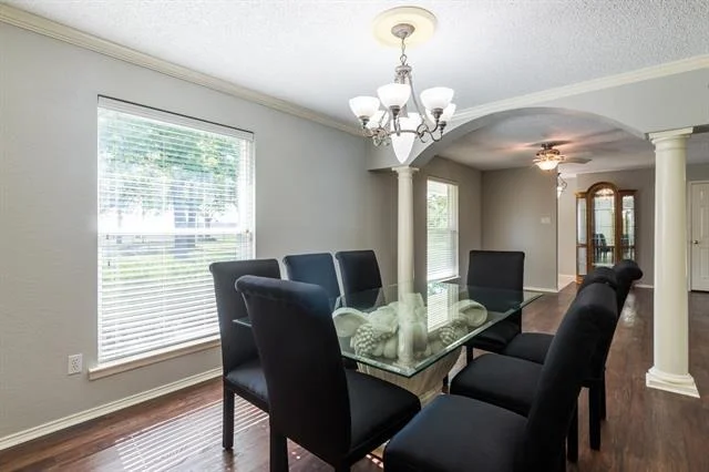 Photo of 4270 Rendon Road