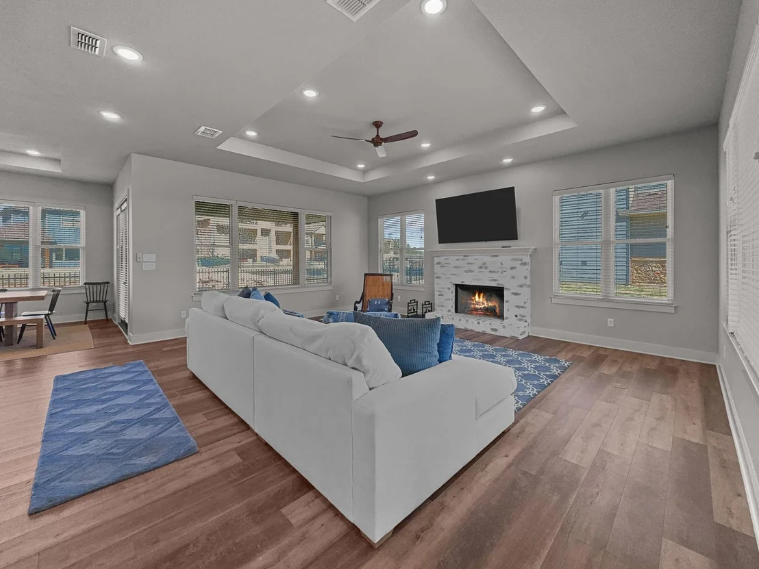 Photo of 1044 Chapel Ridge Road