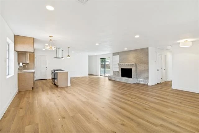 Photo of 437 Summit Drive