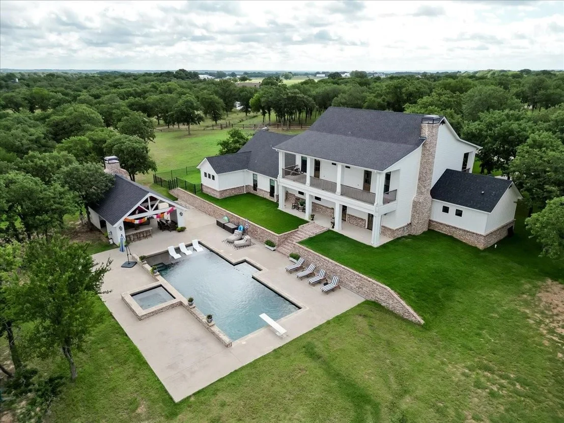 Photo of 1340 Lacy Drive