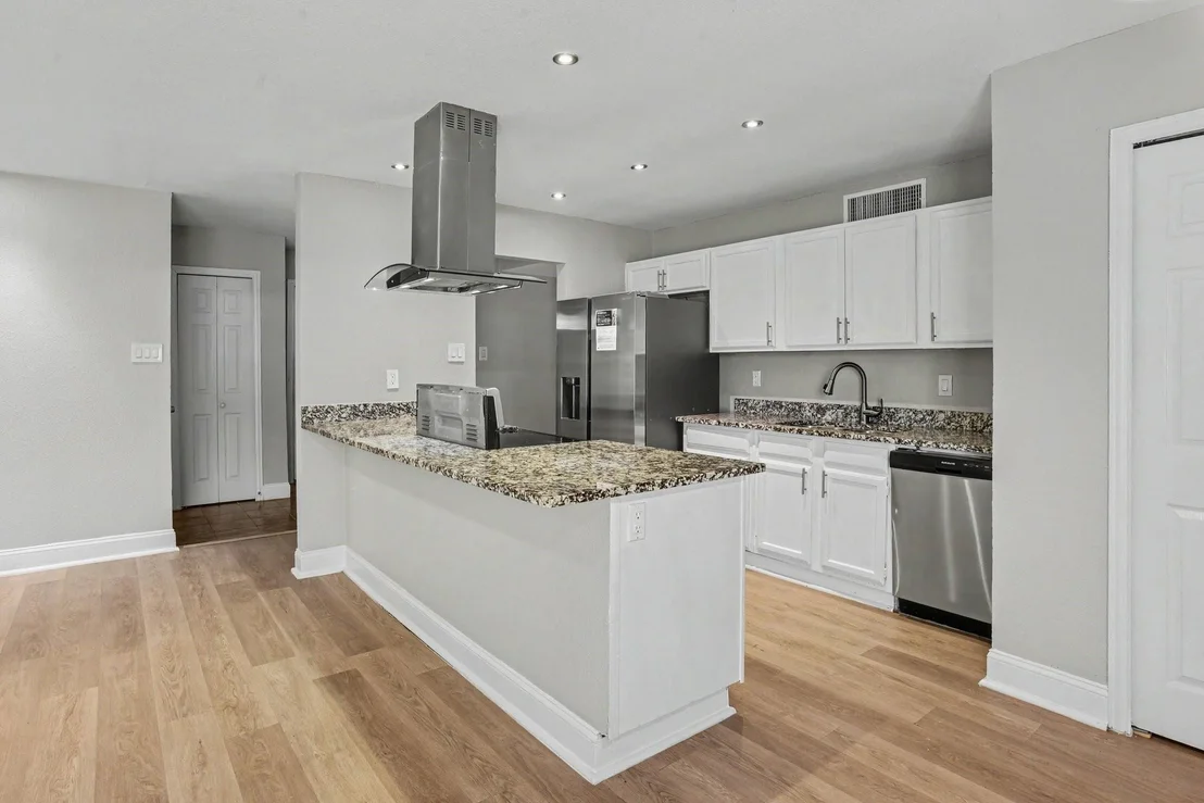 Photo of 224 Rockcrest Drive