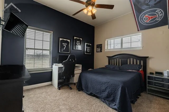 Photo of 9118 Hall