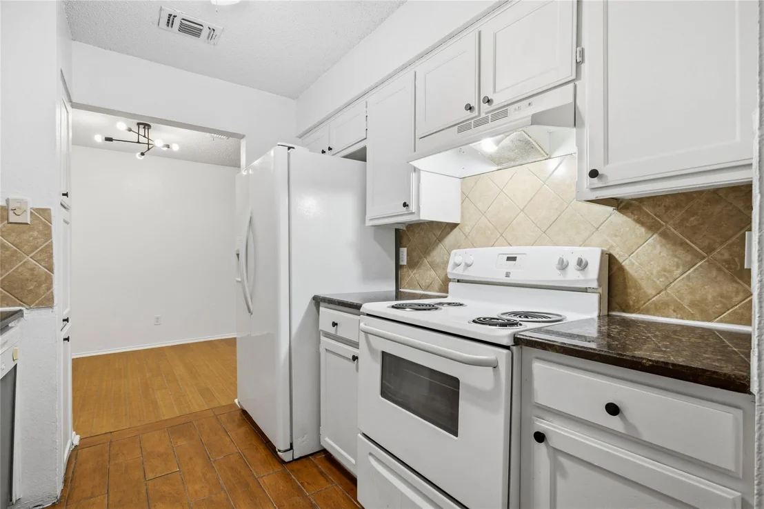 Photo of 2022 Minnie Drive