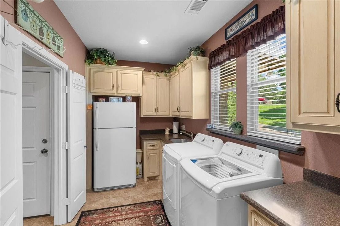 Photo of 275 Jackson Circle