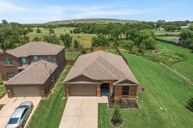 Photo of 721 Clark Drive