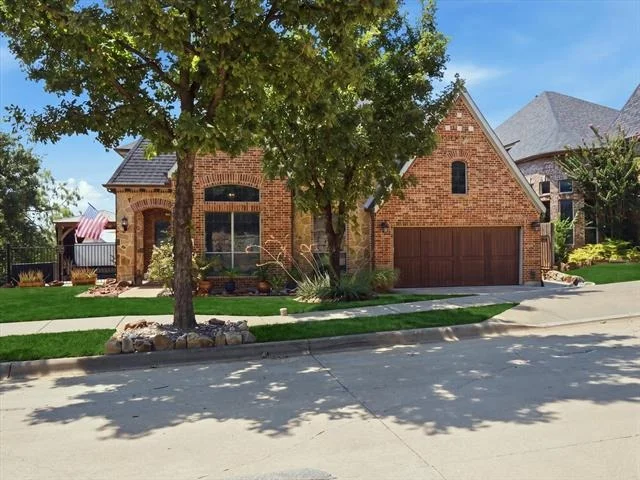 Photo of 4956 Exposition Way