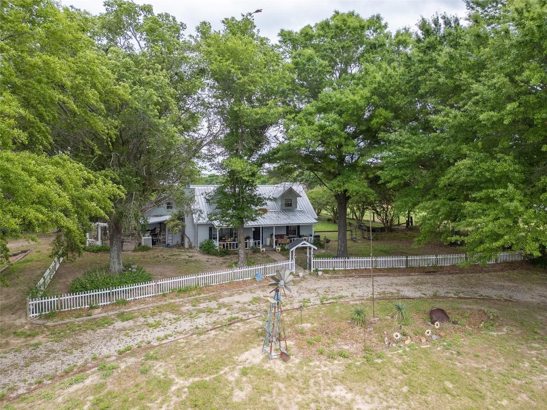 Photo of 401 County Road 3114