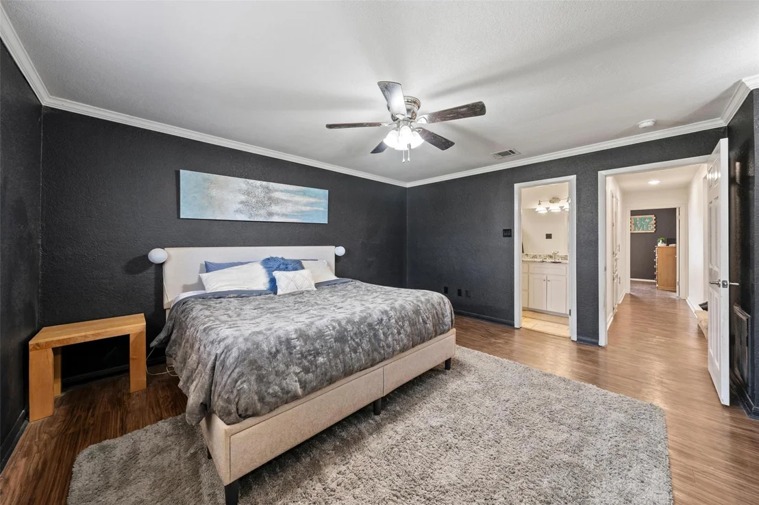 Photo of 216 Hillside Drive