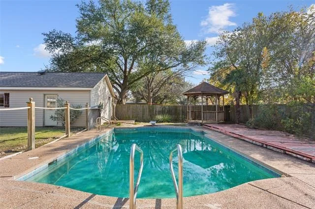 Photo of 213 Bowie Lane