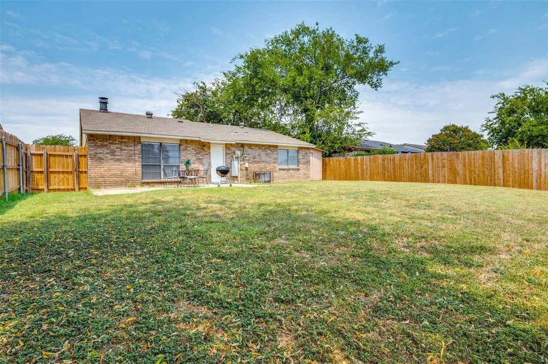 Photo of 10222 Red Maple Drive