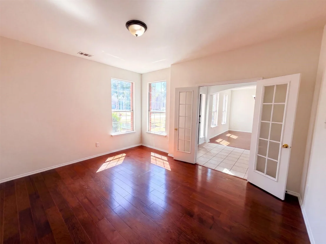 Photo of 217 Green Acres Drive
