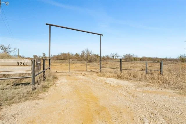 Photo of 3201 County Road 120
