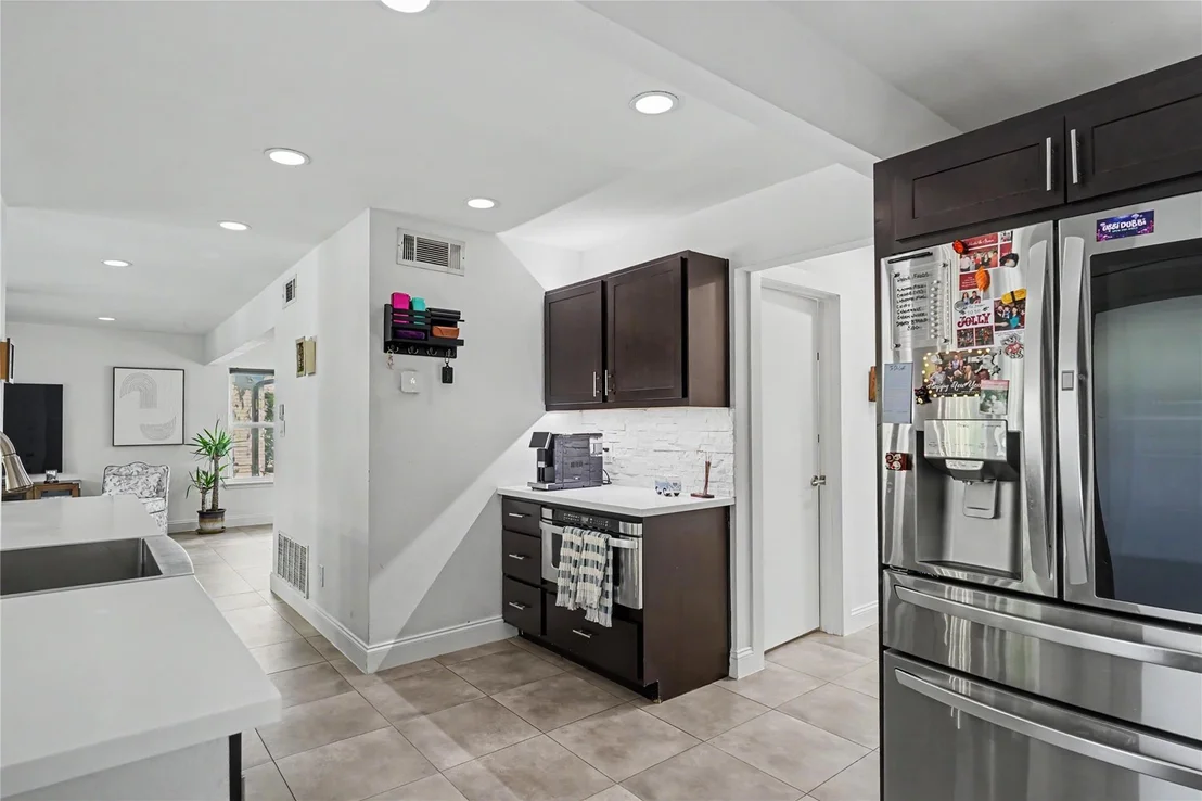 Photo of 1605 Blake Drive