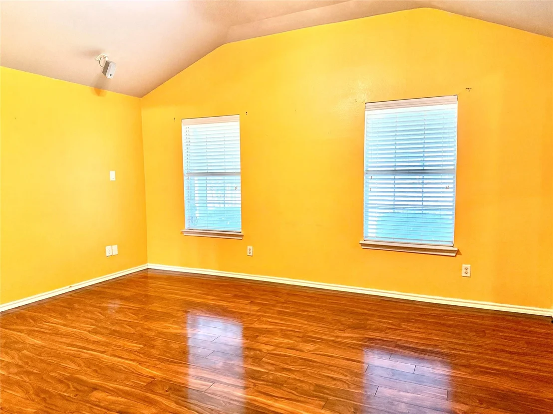 Photo of 193 Rolling Court
