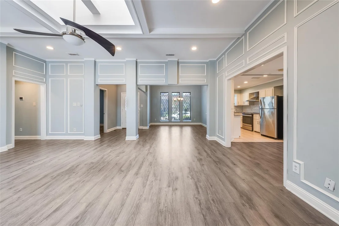 Photo of 2300 San Gabriel Drive