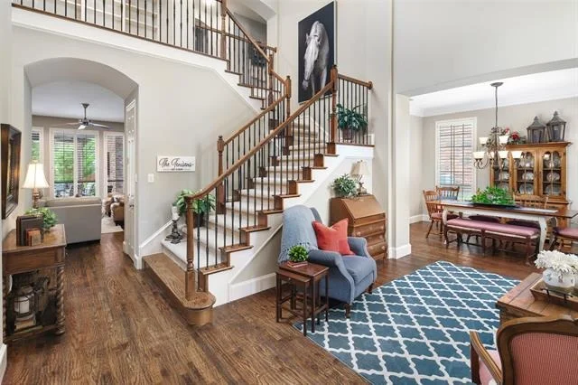 Photo of 901 Crestmoor Drive