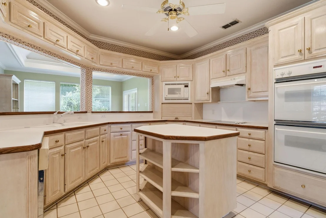Photo of 3403 Pinecreek Drive