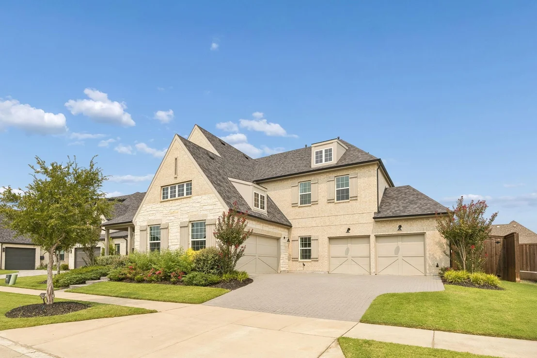 Photo of 4650 Silver Cliff Drive