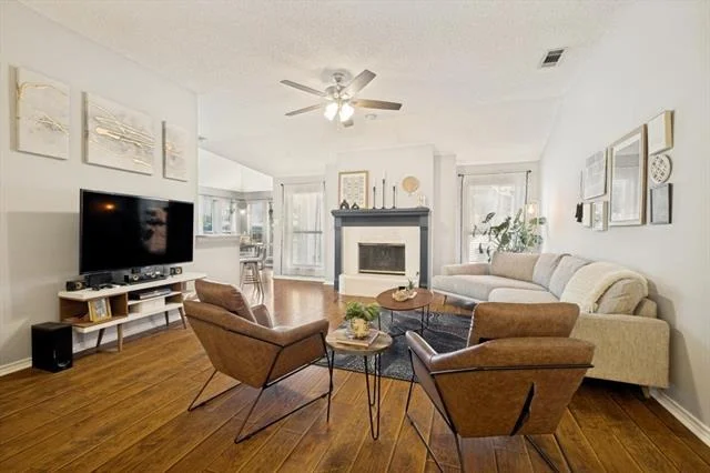 Photo of 11709 Harbor Road