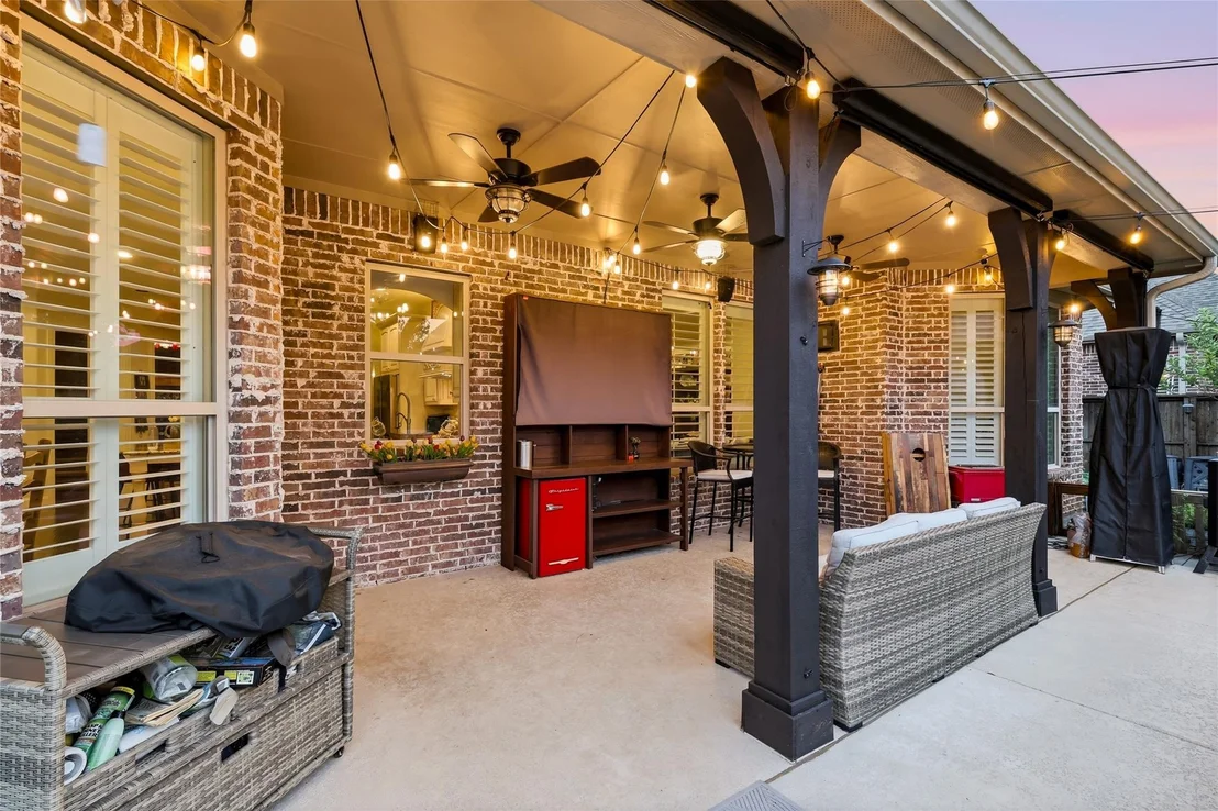 Photo of 9031 Cedar Ridge