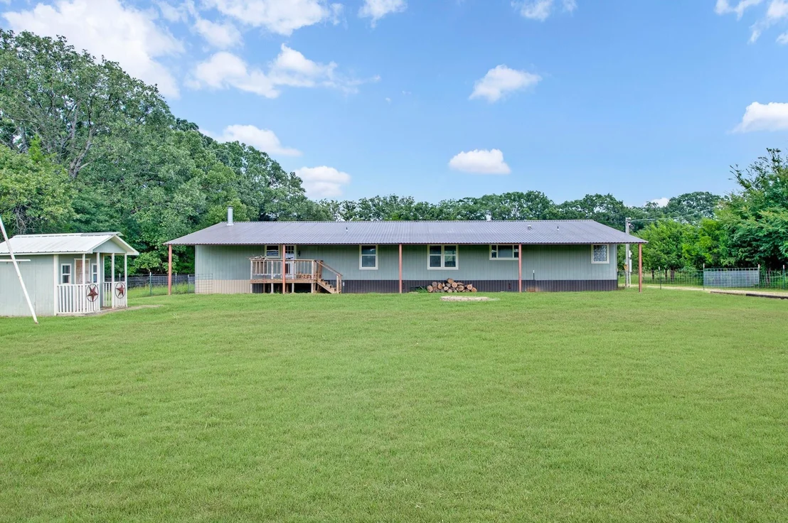 Photo of 923 County Road 2415