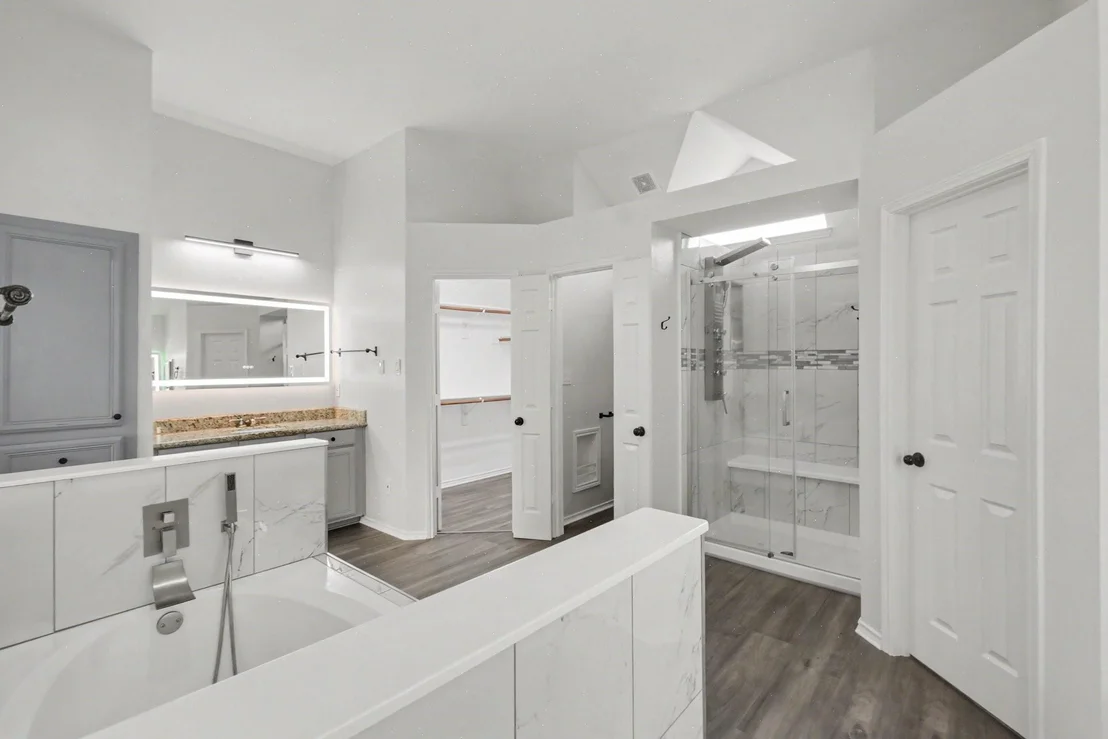 Photo of 2406 Manchester Drive