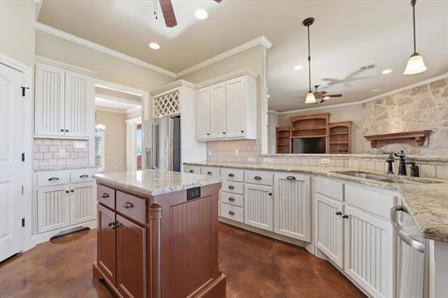 Photo of 504 Casa Del Rancho Road