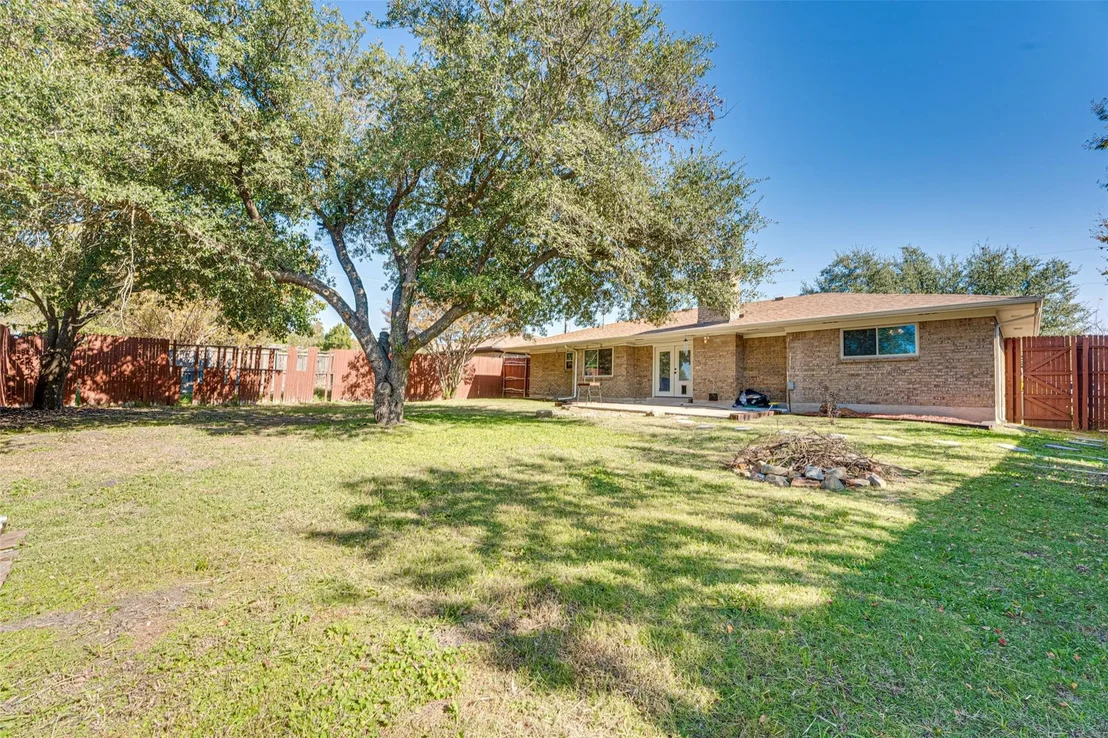 Photo of 903 Walnut Street