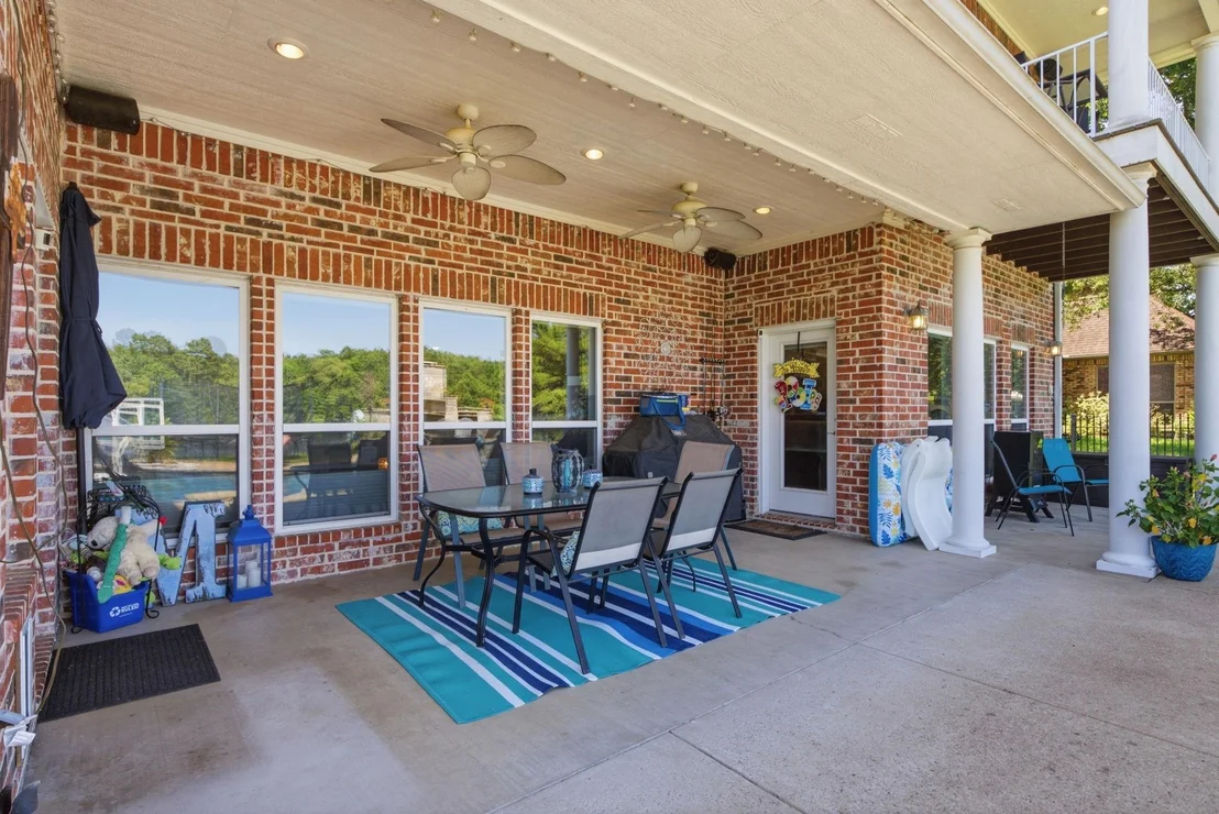 Photo of 10936 Deer Creek Drive