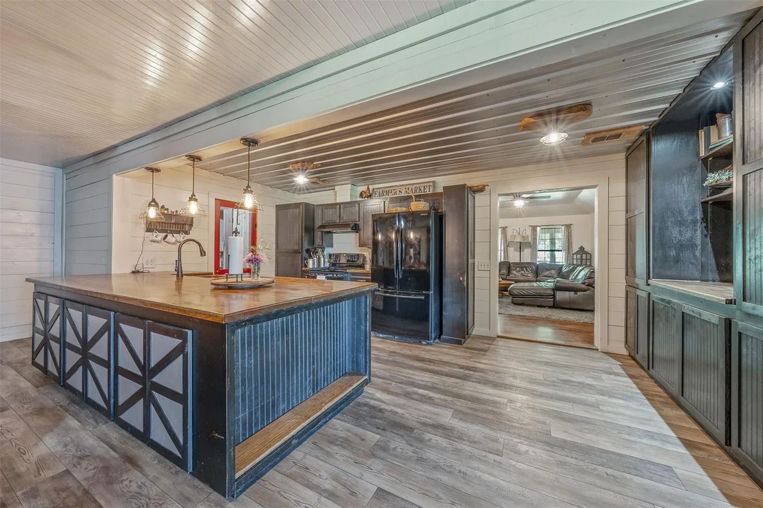 Photo of 15758 Audrey Lane