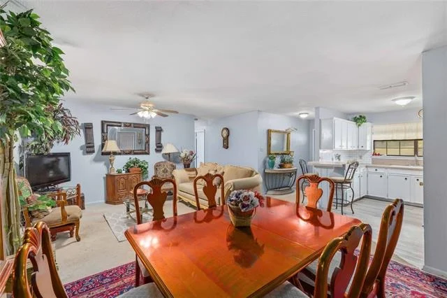 Photo of 908 W 2nd Street