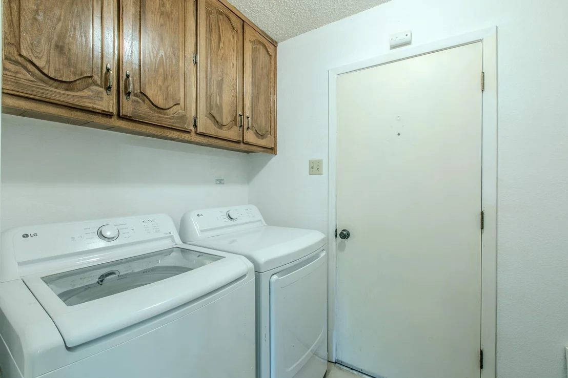 Photo of 1057 Radisson Drive