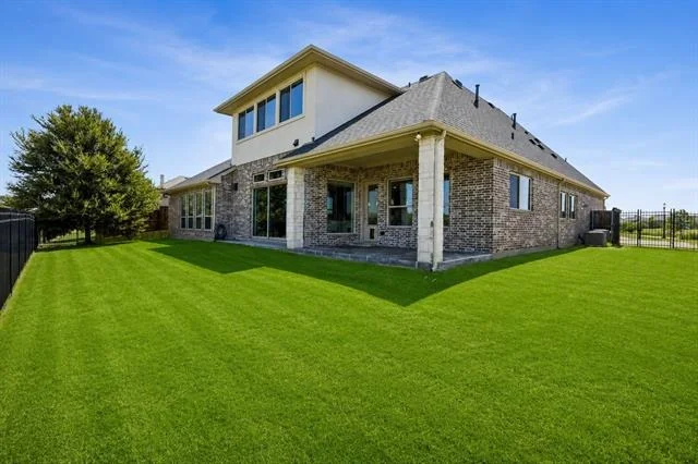 Photo of 4550 Honeyvine Lane