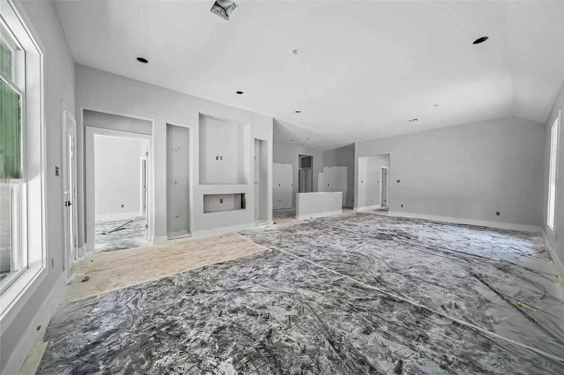 Photo of 513 Armstrong Road
