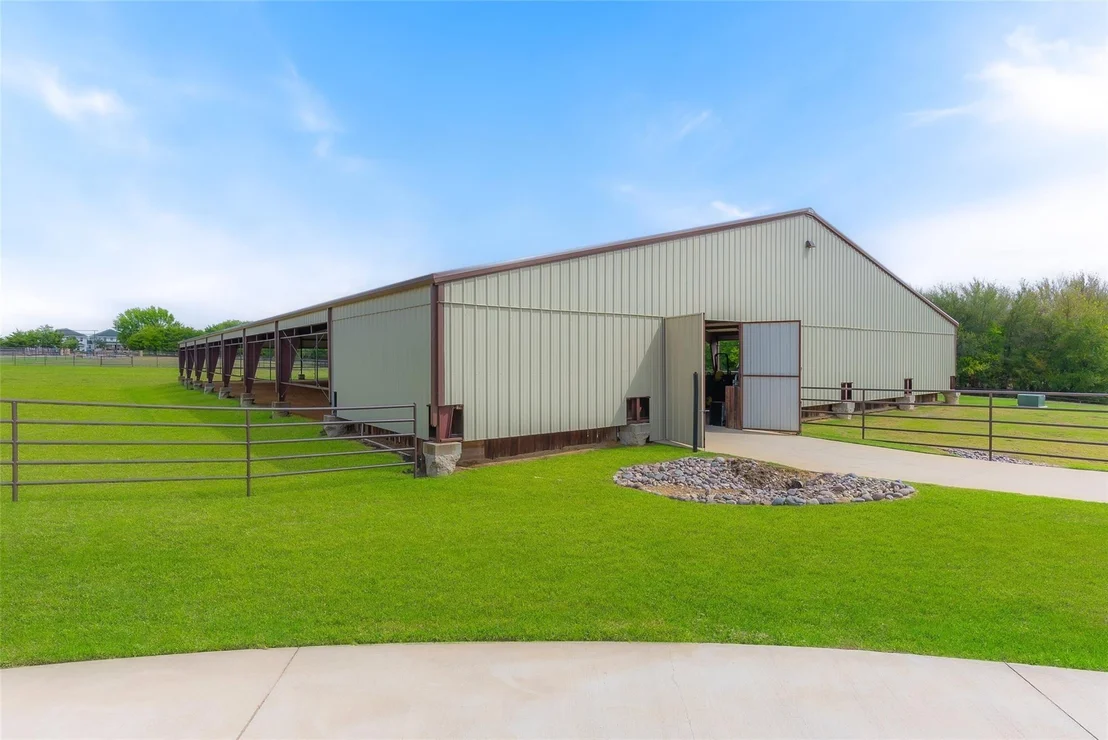 Photo of 5825 County Road 173