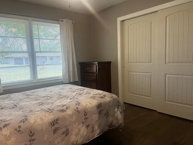 Photo of 1305 Hillcrest Drive
