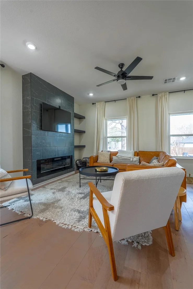 Photo of 1904 N 17th